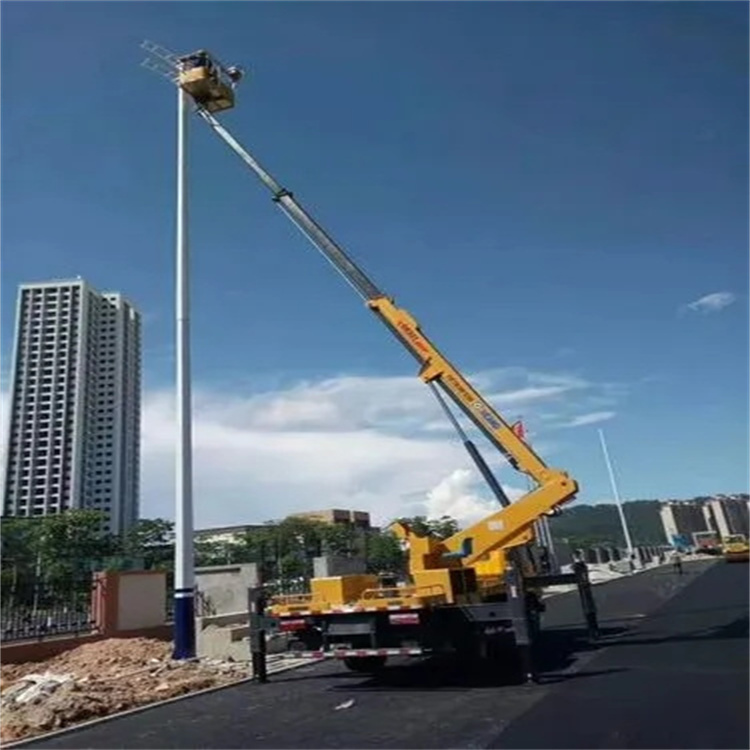 九江维修路灯的曲臂升降车出租