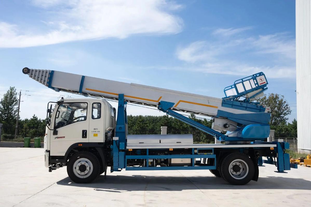 九江云梯上料车租赁费用